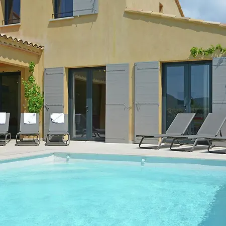 Villa Luxury With Private Swimming Pool *